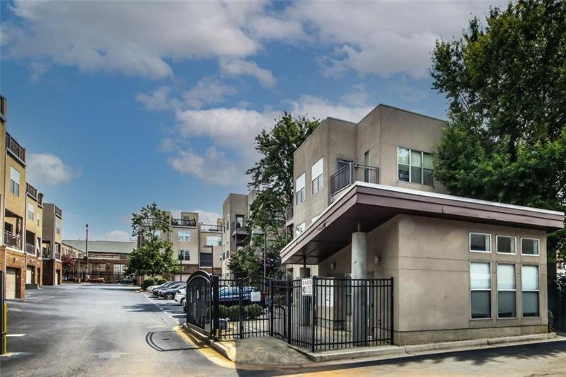 Trendy Castleberry Hill Condo- Walk To Mercedes Benz/ All Downtown Attractions Atlanta Dış mekan fotoğraf